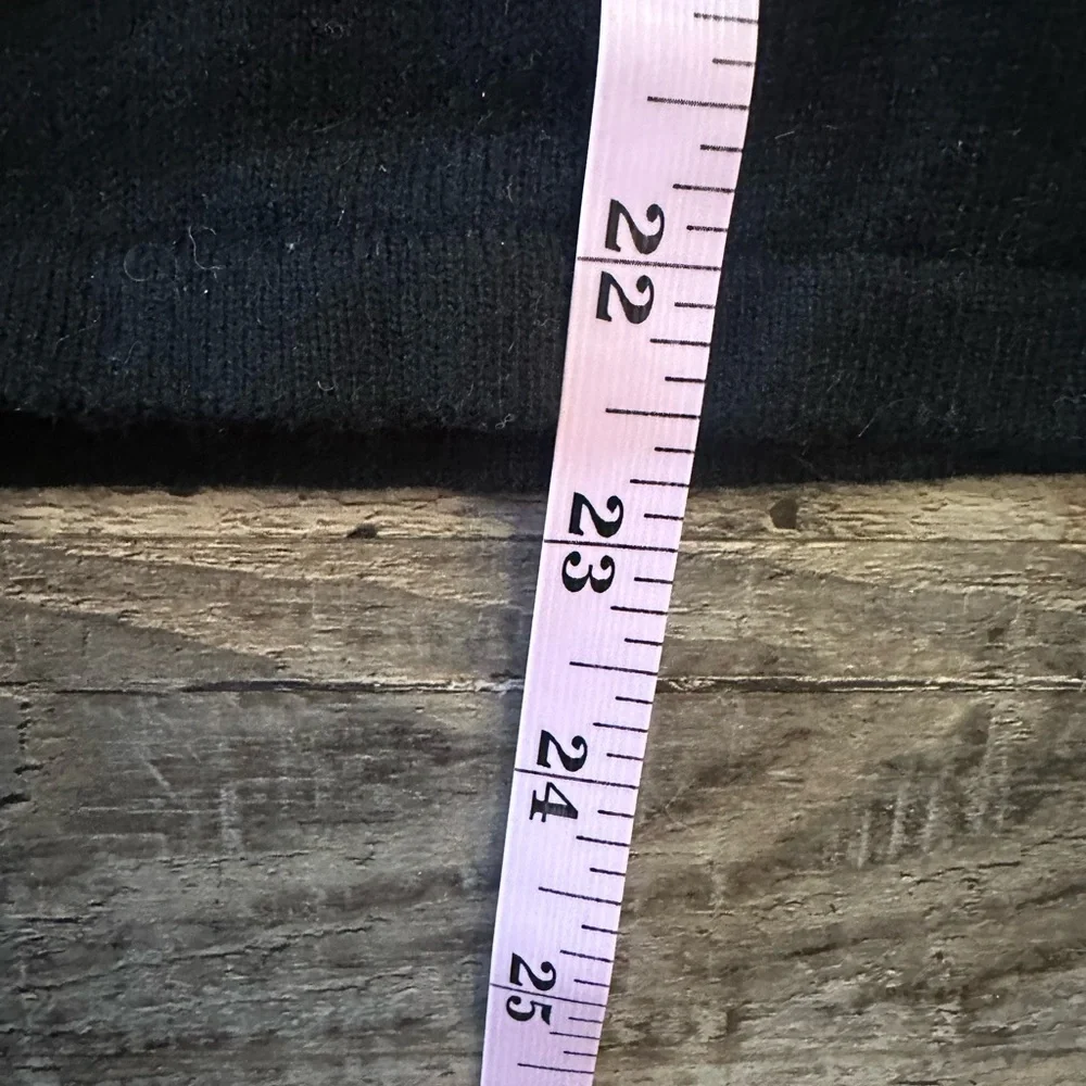 Michael Kors Black V-Neck Bedazzled Rhinestone Neck Sweater Size M NWT - Picture 3 of 4